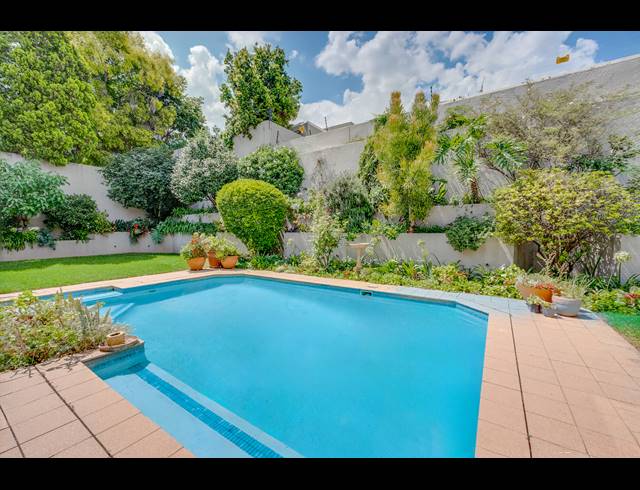 4 BEDROOM HOUSE FOR SALE IN BRYANSTON